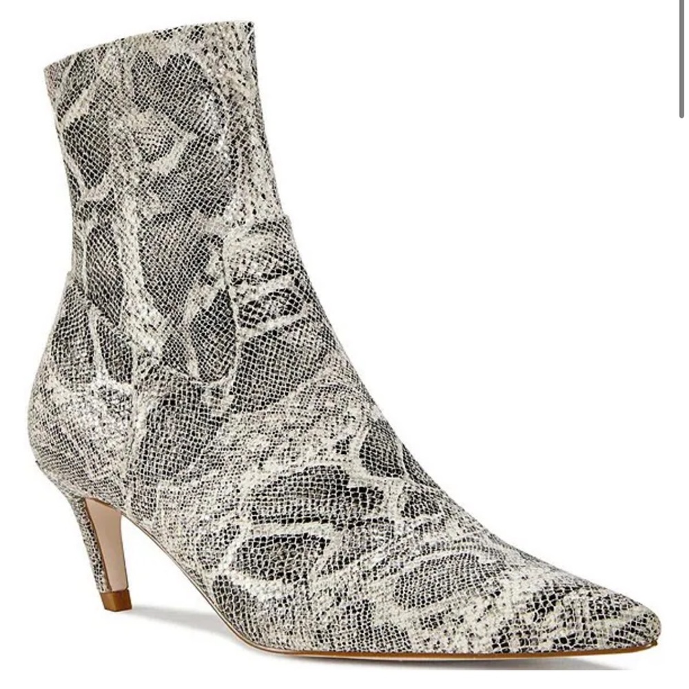 Azalea Wang Snakeskin Ankle Boots